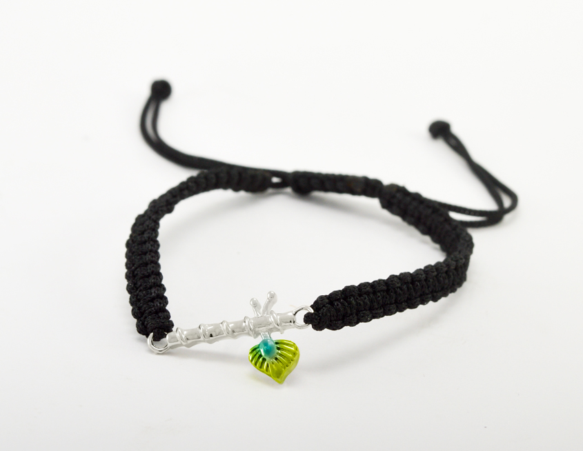 Men - Krishna ji Bansuri Hallmarked 92.5% Silver Bracelet in Black Thread - Image 4