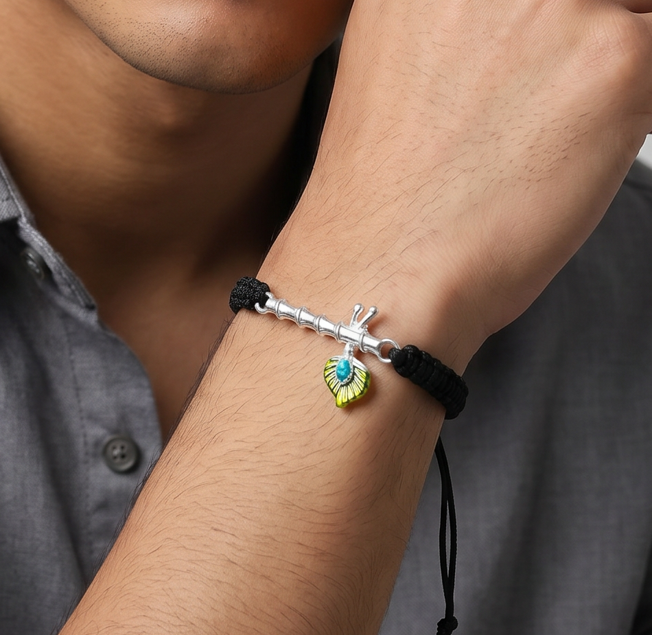 Men - Krishna ji Bansuri Hallmarked 92.5% Silver Bracelet in Black Thread